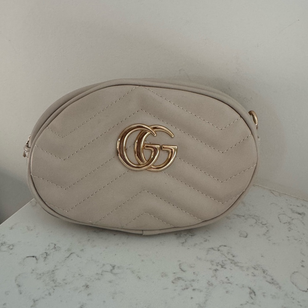 Elegant Beige Quilted Crossbody Mini Bag